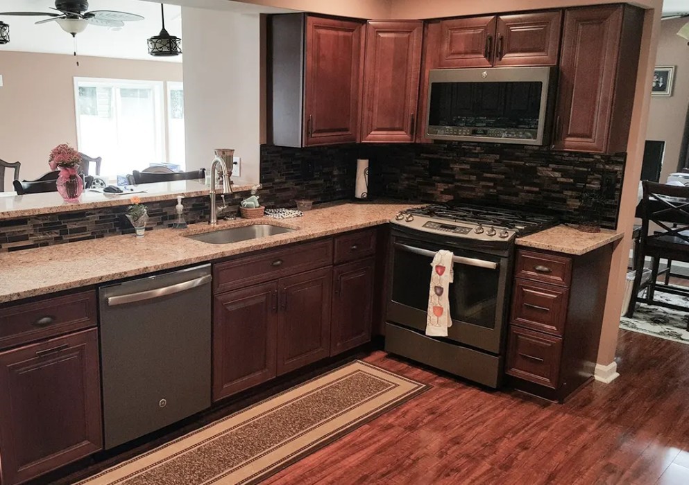 Remodeling a Small Kitchen